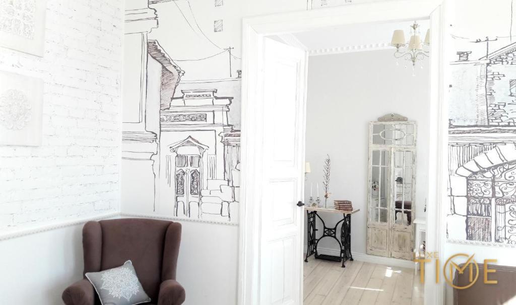 Le Tua Apartment Lxt By Hrodna Exterior foto